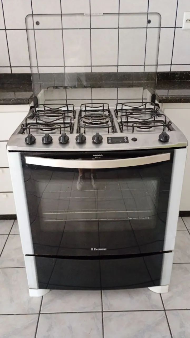 Fogão Eletrolux 5 bocas