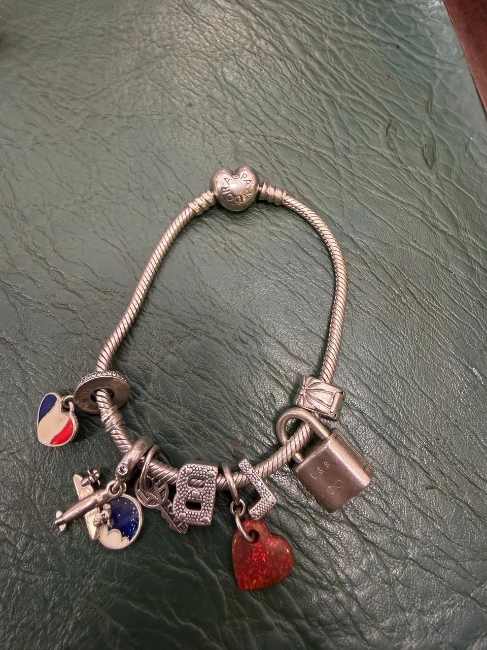Pulseira Pandora 7 pingentes  - Foto 2