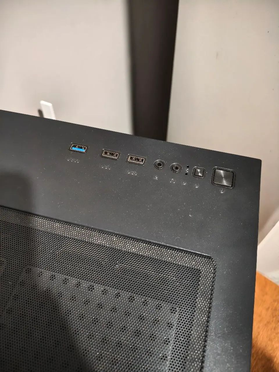 Gabinete gamer mancer cv710l - Foto 3