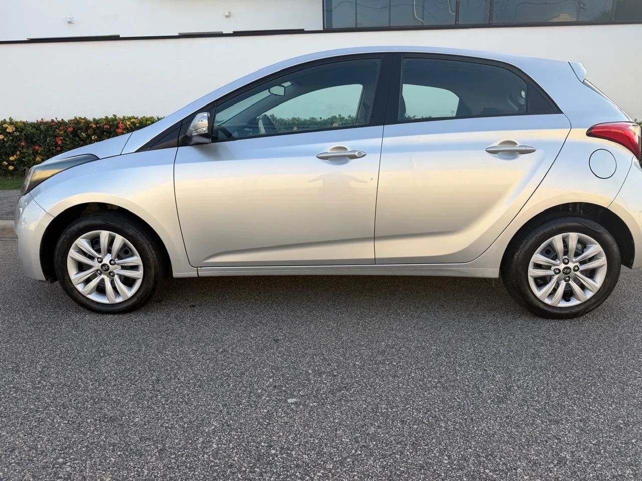 Hyundai HB20 Comf./c.plus/c.style 1.0 Flex 12V 2017 - Foto 2