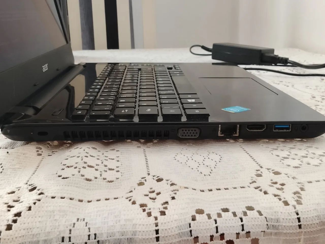 Notebook Acer i3 4gb - Foto 5