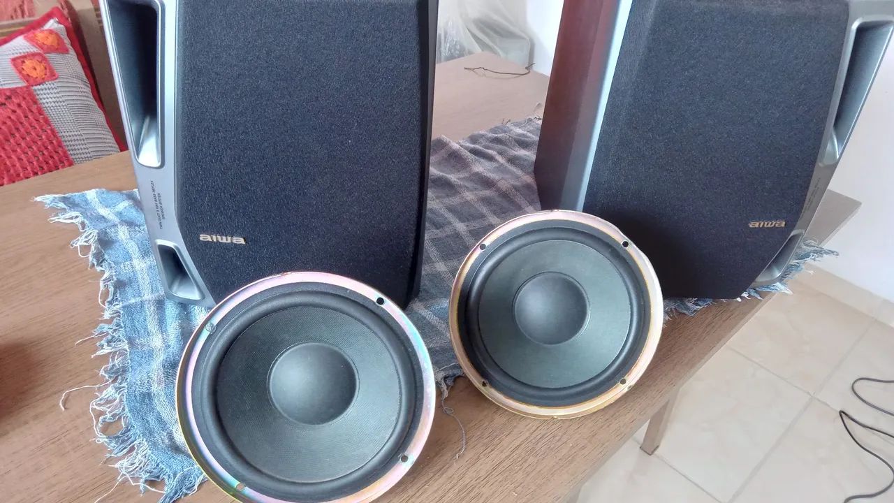 Falantes AIWA 6 polegadas 