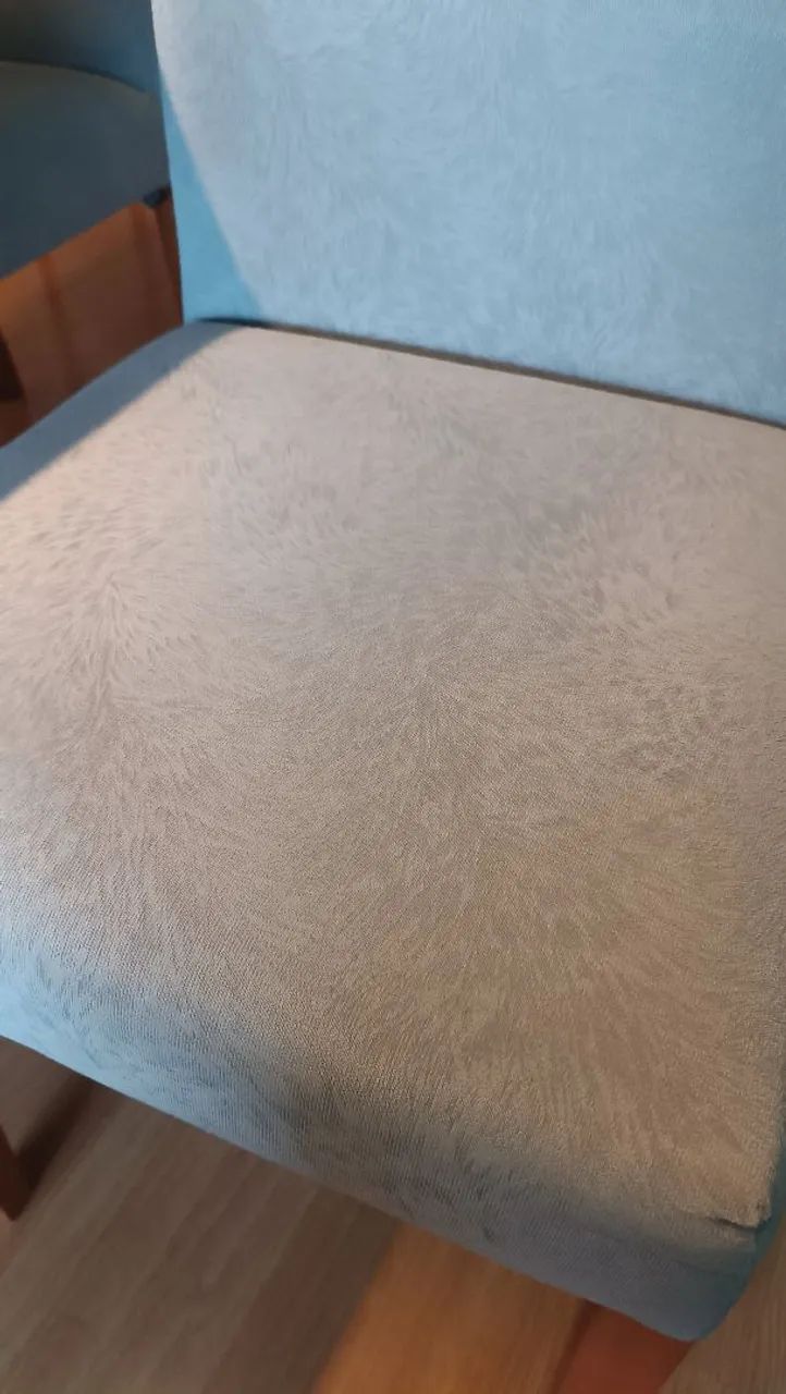 Mesa de vidro e cadeiras  - Foto 4