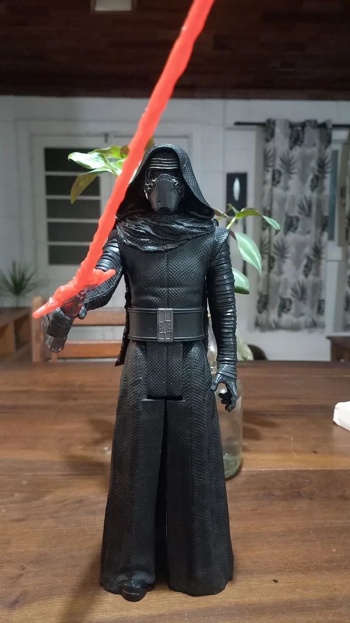 Kylo Ren Hasbro Star Wars Boneco 30cm  - Foto 2