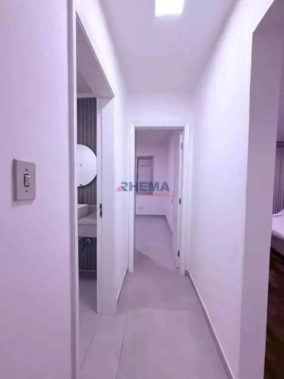 Imóvel com  2 dormitórios e garagem demarcada  em Gonzaga - Santos - SP - Foto 3