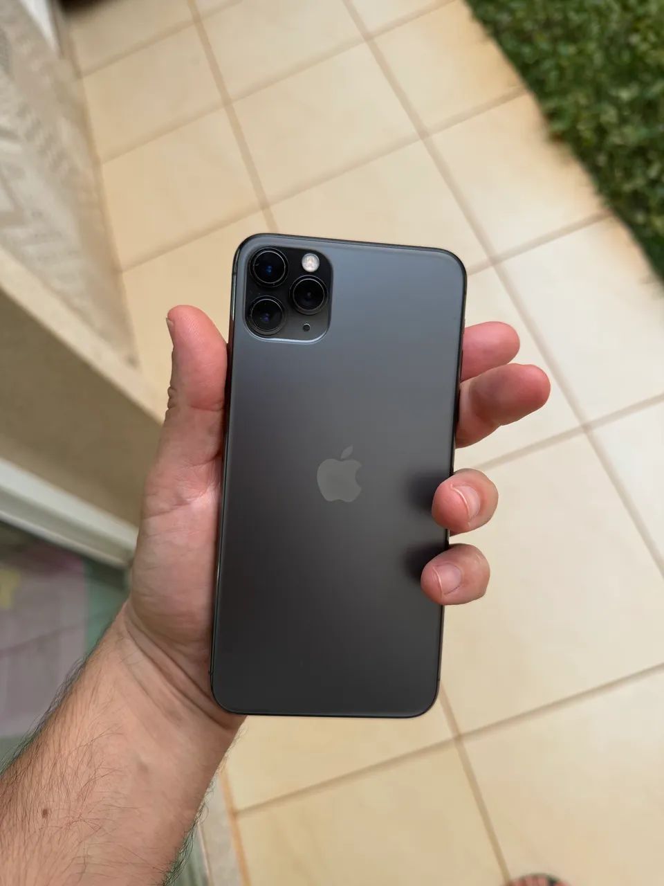 iPhone 11 Pro Max 64GB Space Gray - Foto 3
