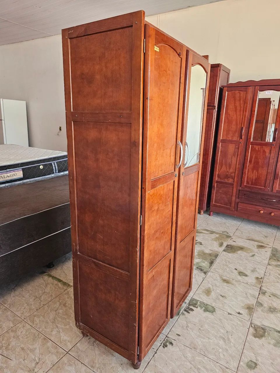 Guarda roupa usado de pinho  - Foto 4