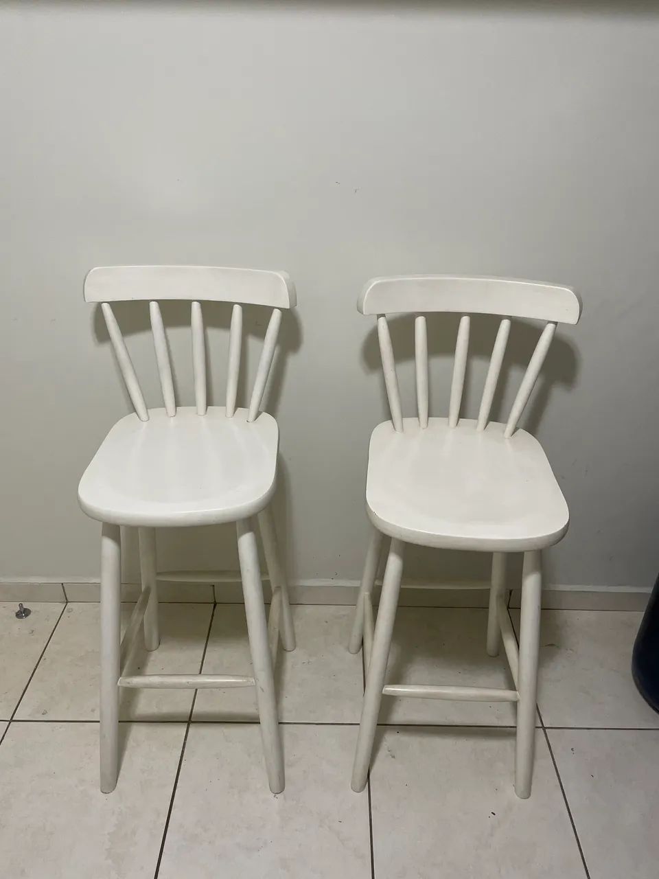Par de Banquetas de madeira