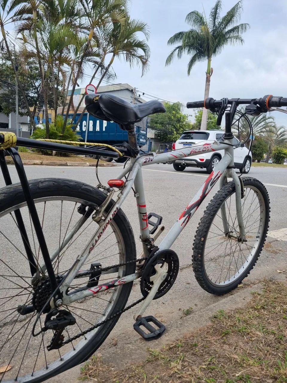 Bicicleta aro 26  - Foto 2