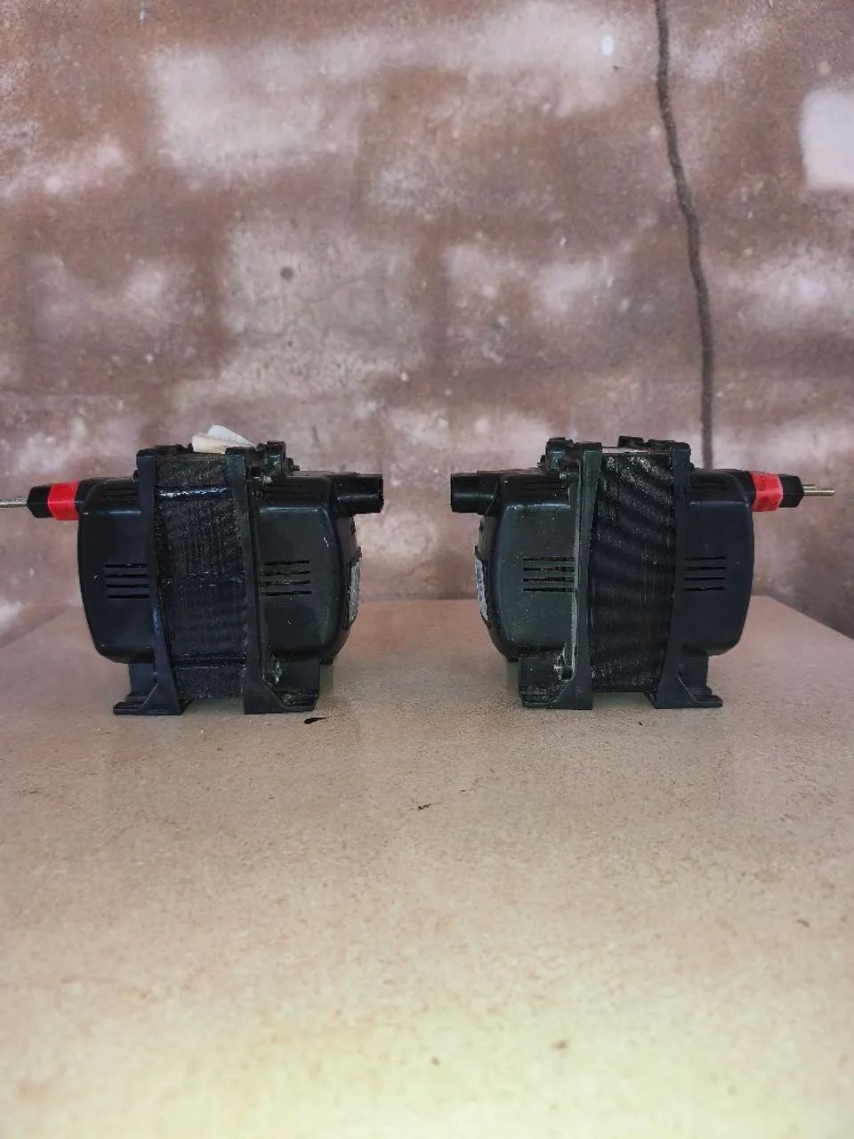 2 Auto transformador de 3000va - Foto 3