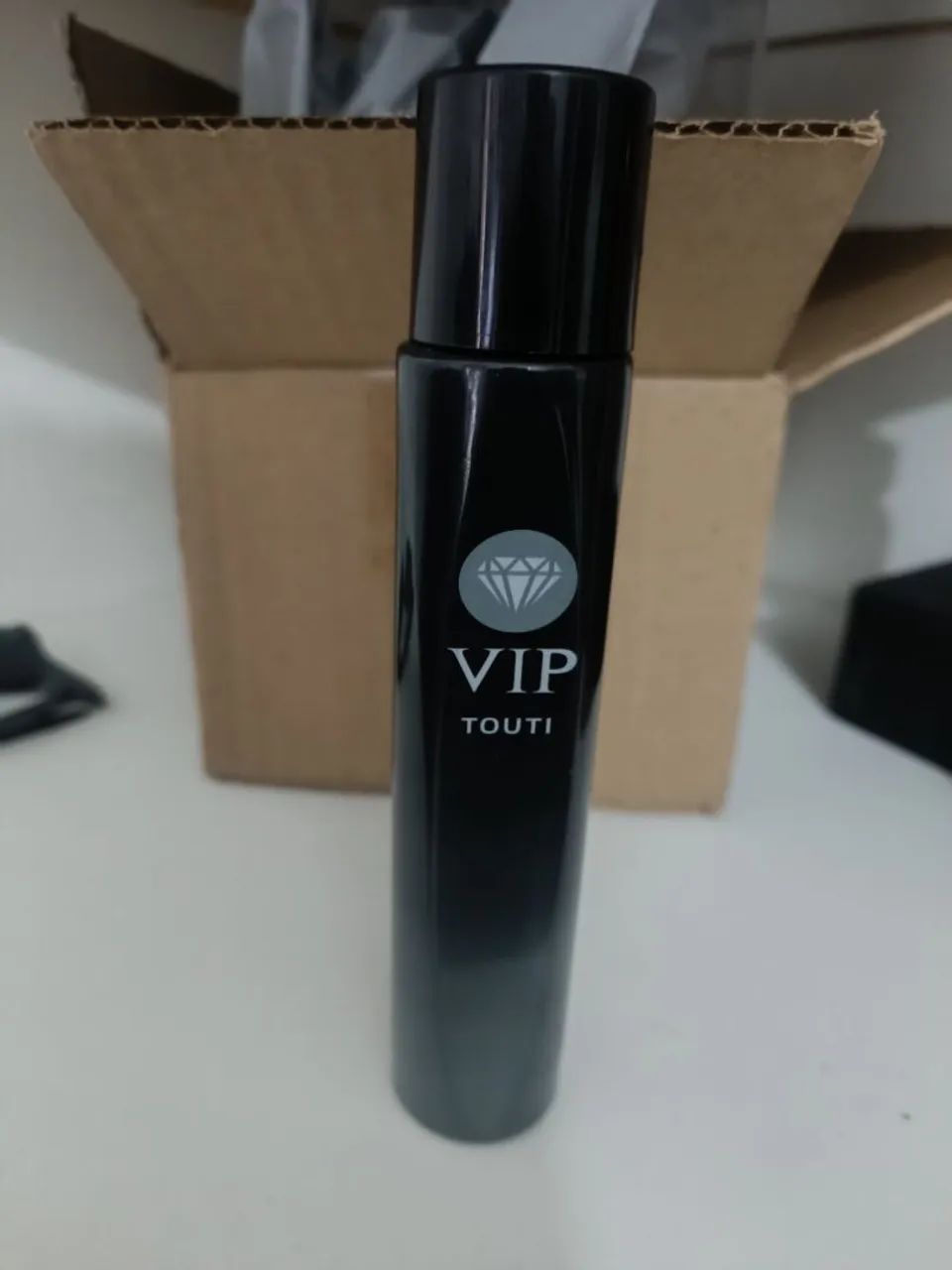 Perfume masculino VIP TOUTI