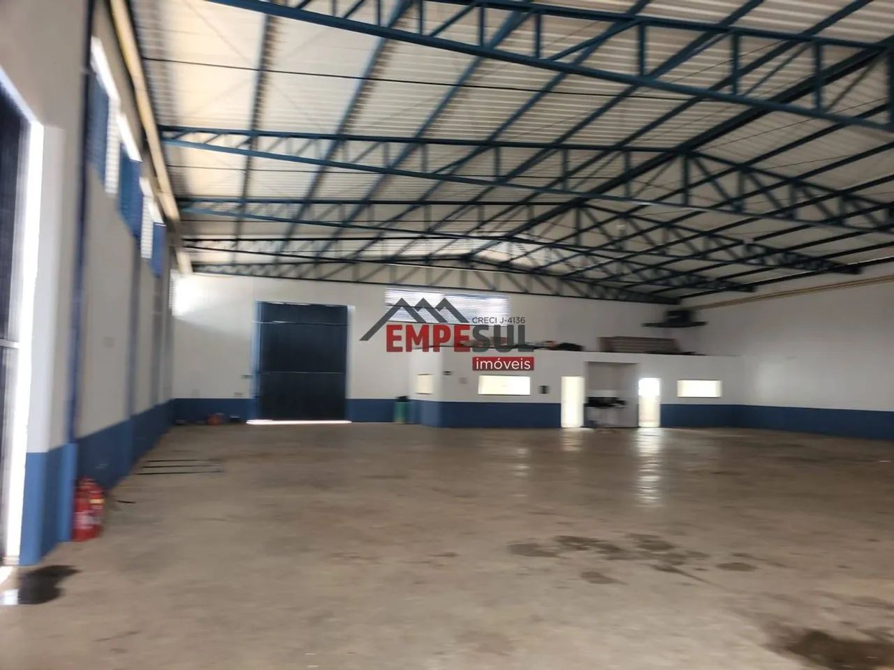 Vendo Galpão 903 sul com 800 m2
