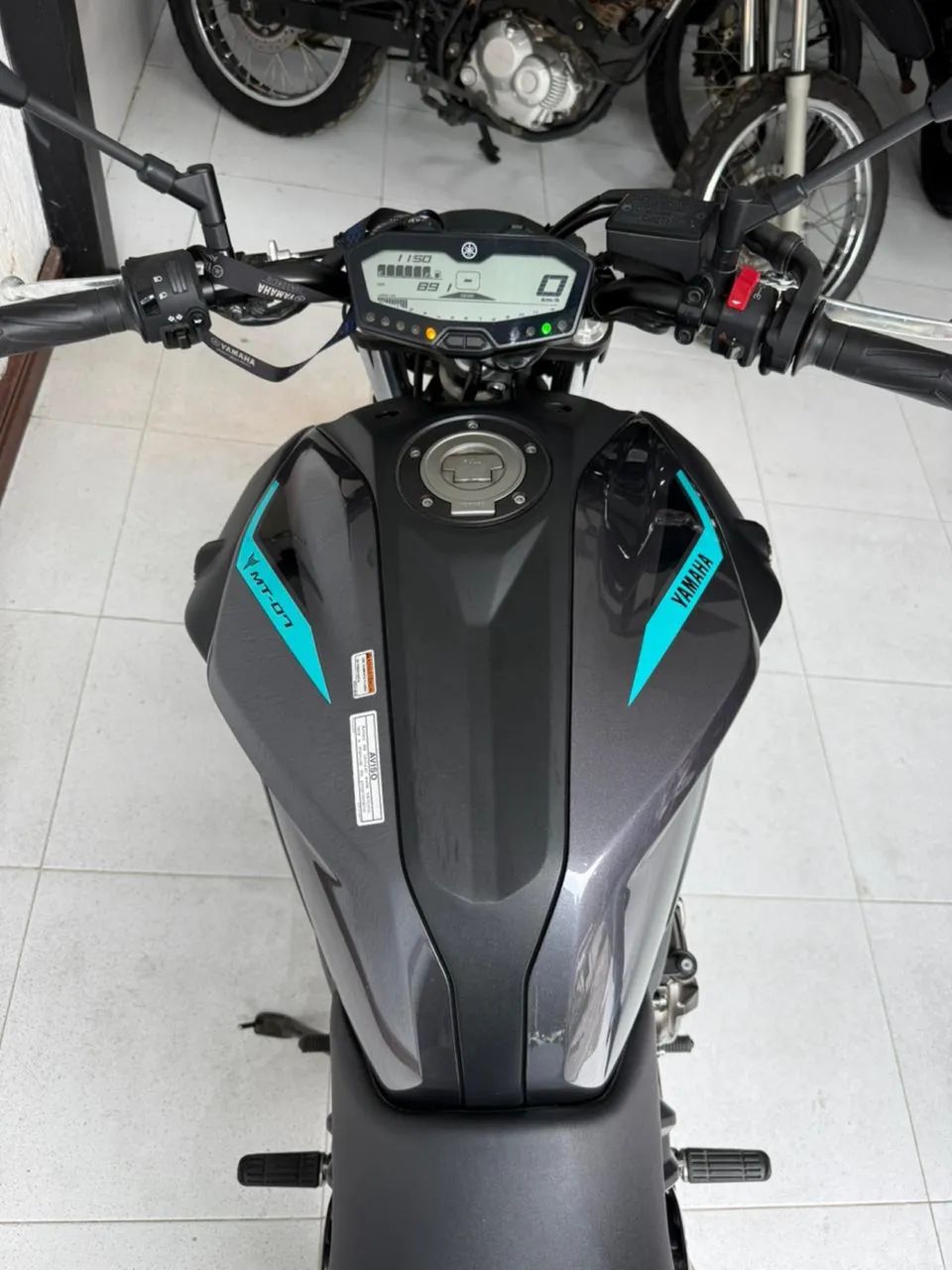 YAMAHA MT 07 - Foto 3