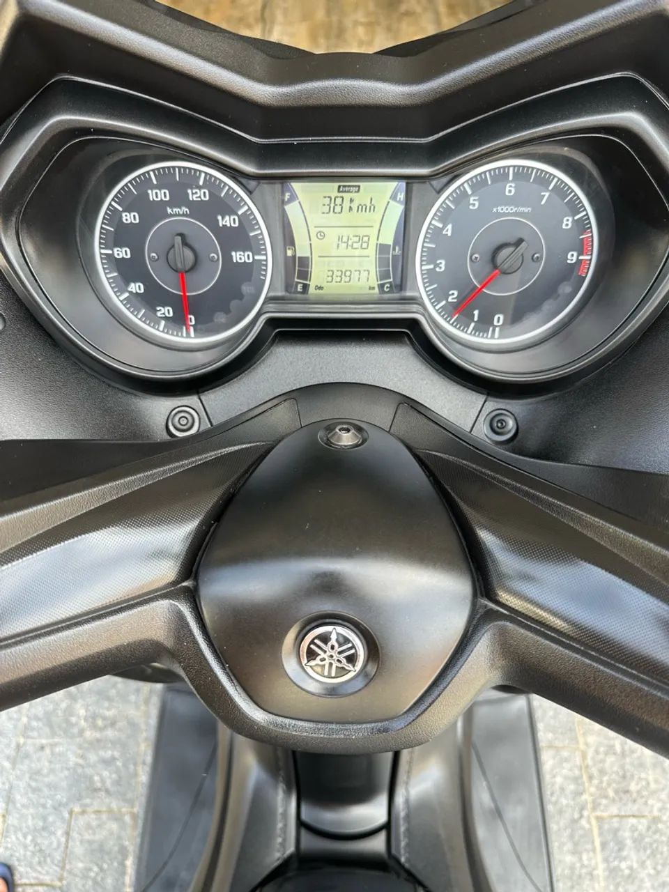 Xmax 250 segunda dona - Foto 4