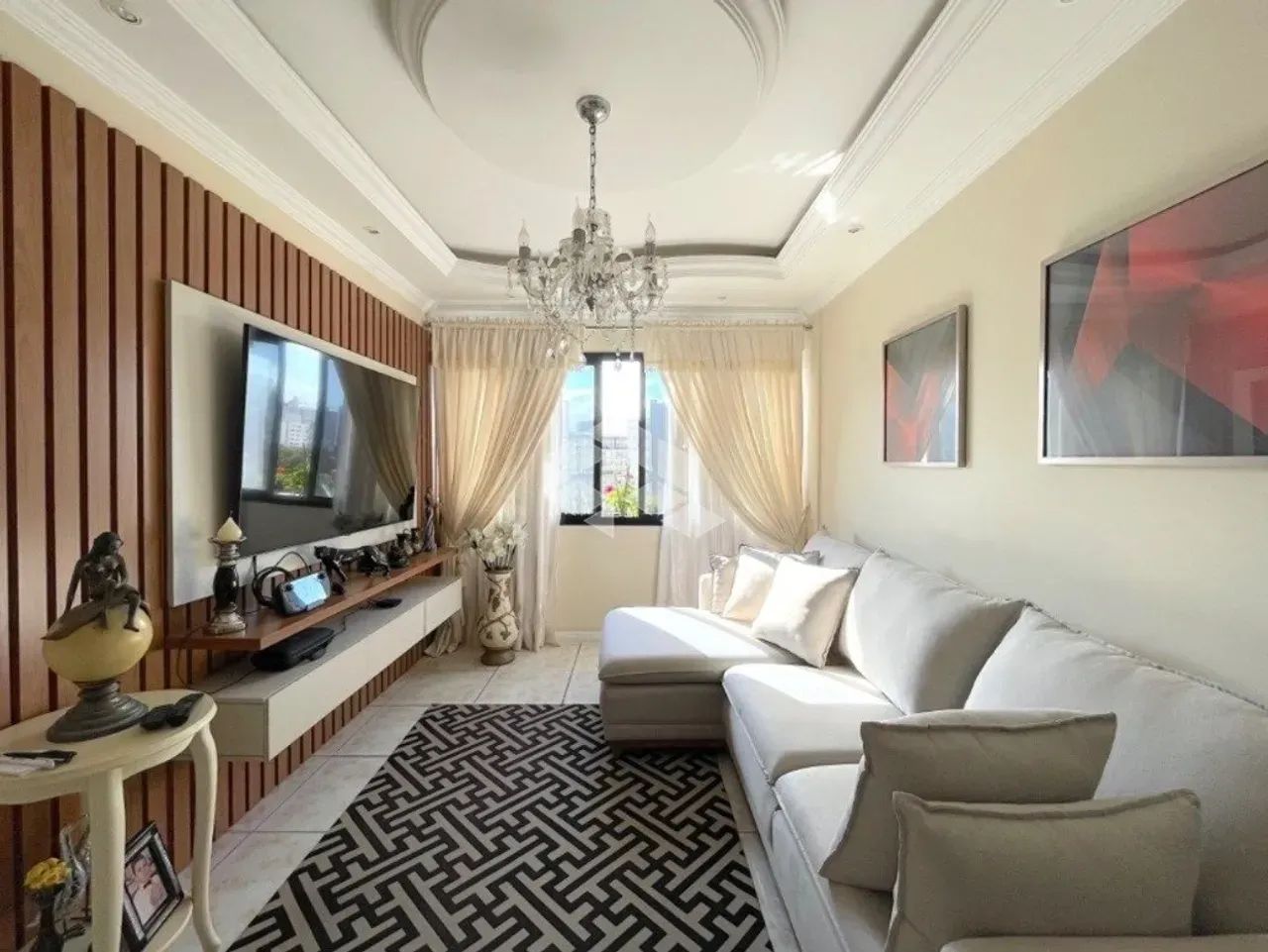 APARTAMENTO SEMIMOBILIADO, COM 2 QUARTOS E VISTA PANORÂMICA NO CENTRO DE FLORIANÓPOLIS - Foto 4
