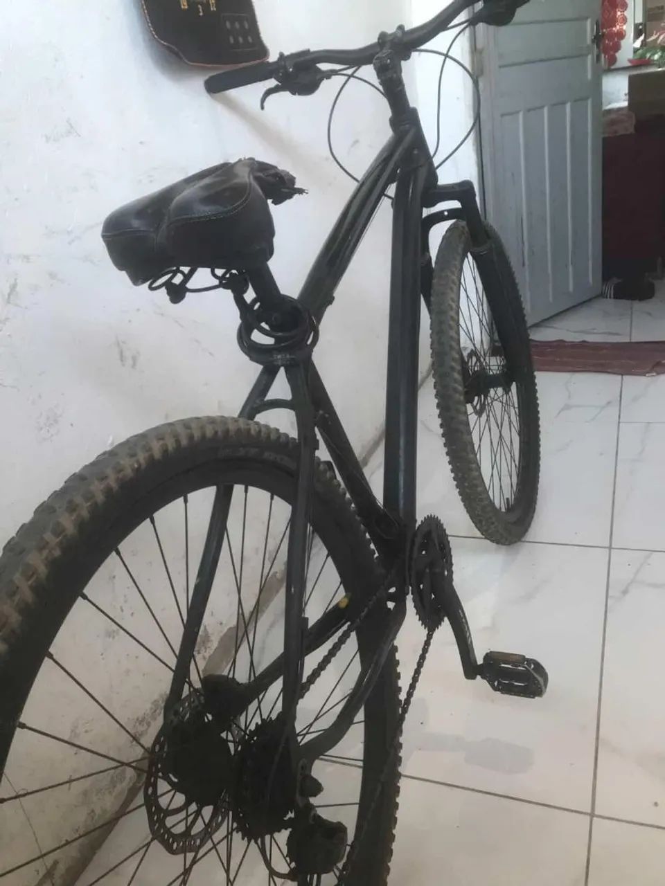 Bicicleta Aro 29 freio a óleo  - Foto 4