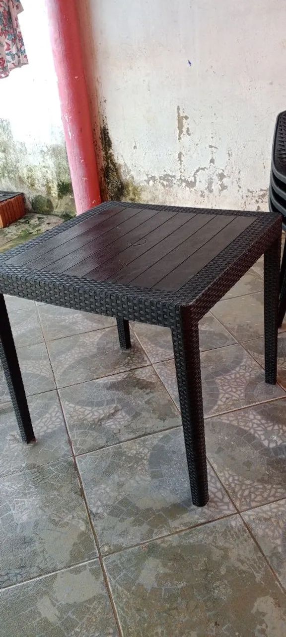 Mesa e cadeira de plástico - Foto 2