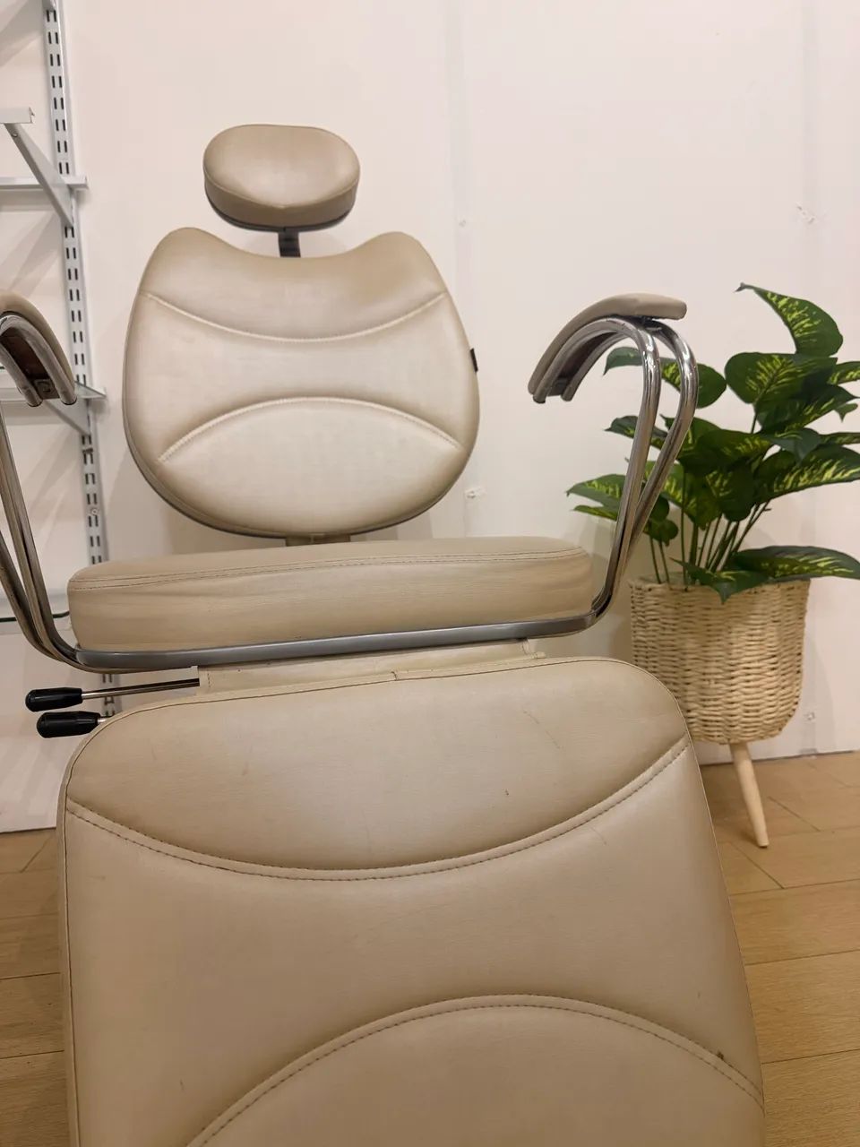 Cadeira Profissional para salão  - Foto 3
