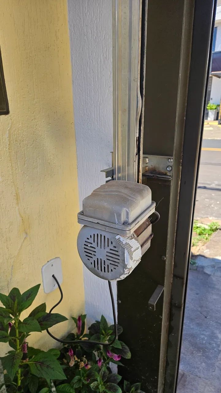 Motor de portão 