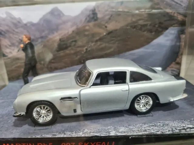 Miniatura Aston Martin DB5 007 Skyfall 1/32 - Diorama - Foto 3