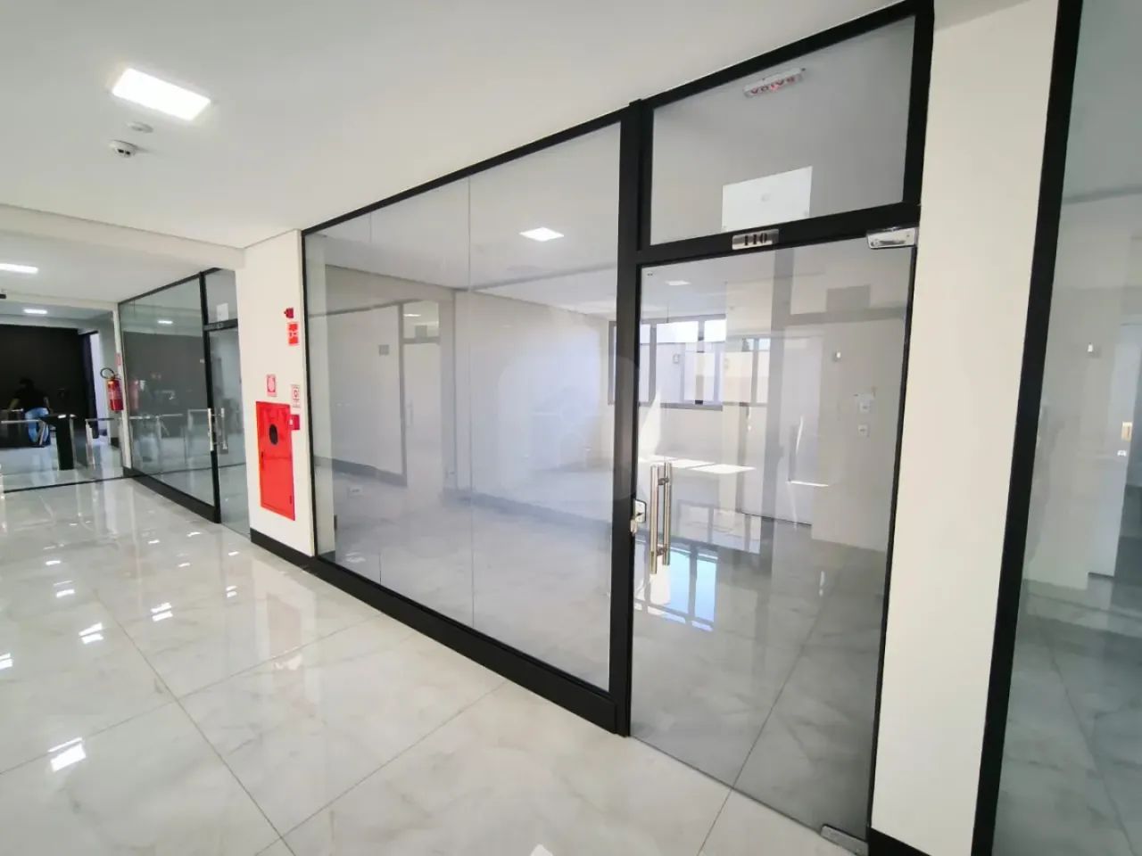 Sala comercial para locação no bairro Brasil - Foto 5