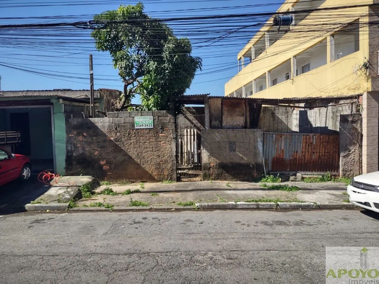 Capão Redondo terreno leve declive com 250m² excelente local