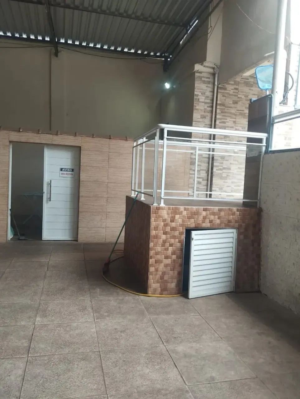 salão de festas com apartamento - Foto 3