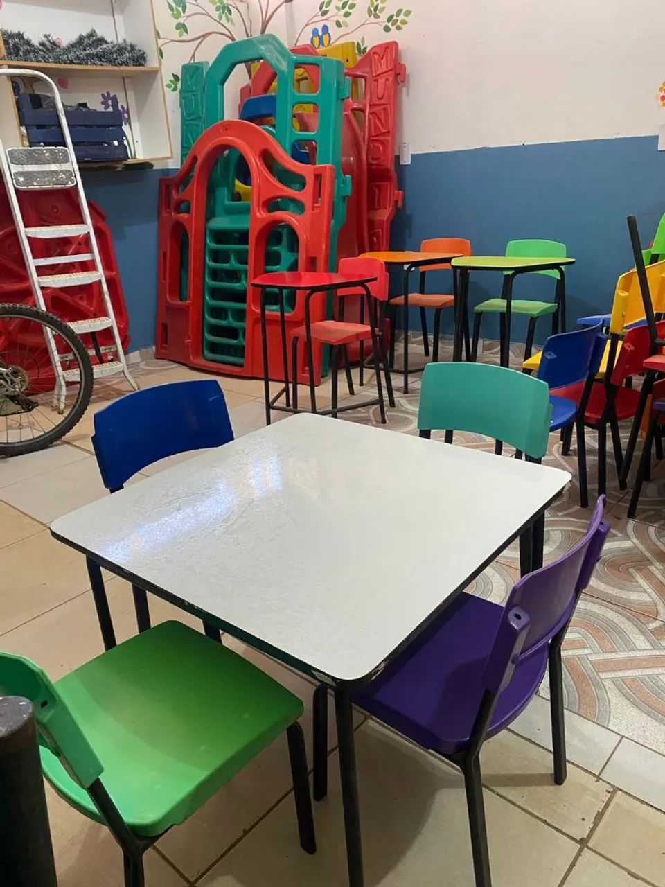 Móveis para creche e escola infantil 