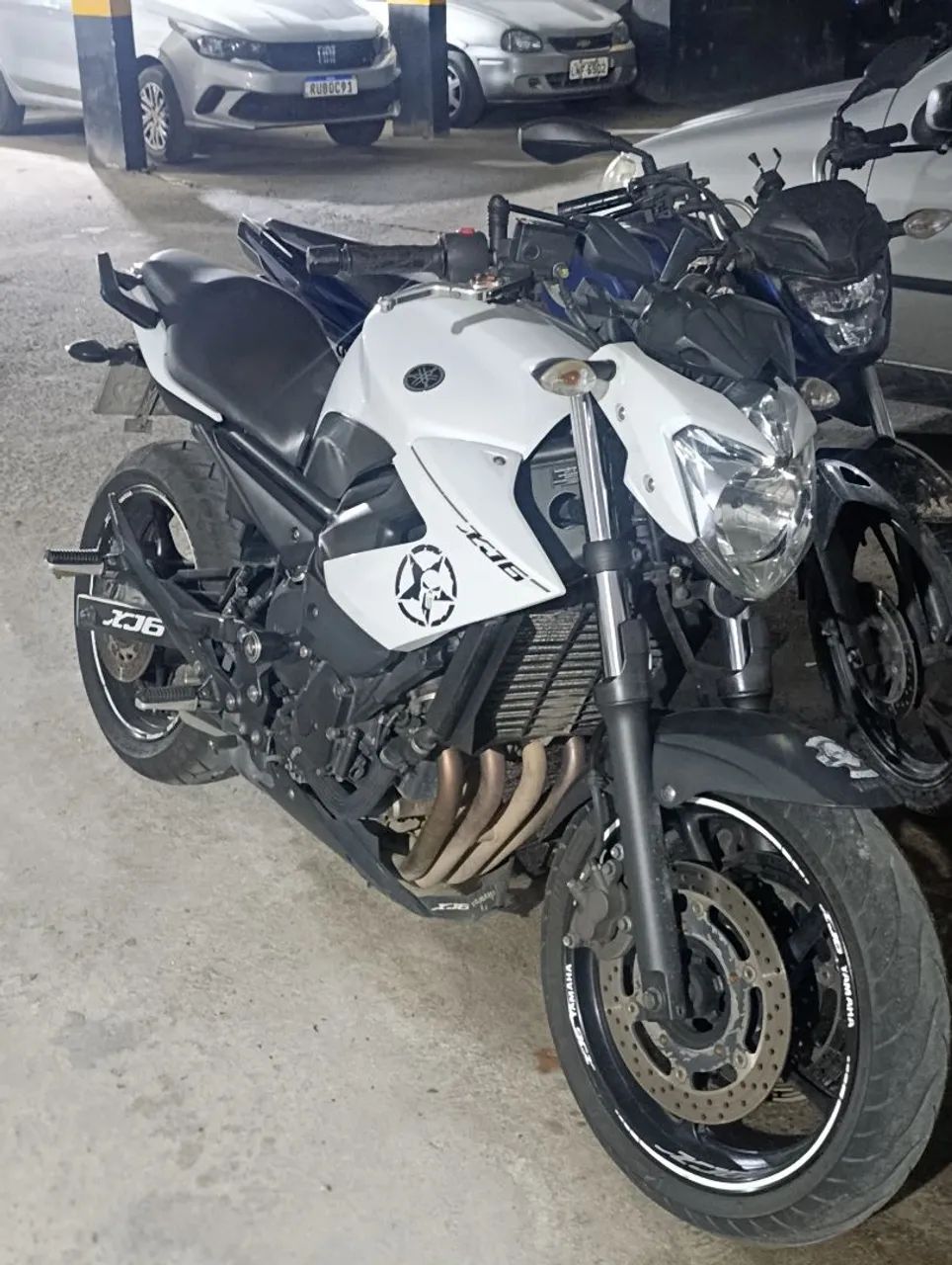 XJ6N 2013  - Foto 5