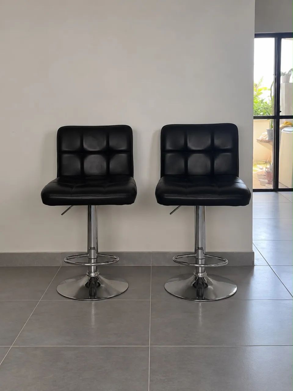 Vendo banquetas/Cadeiras alta
