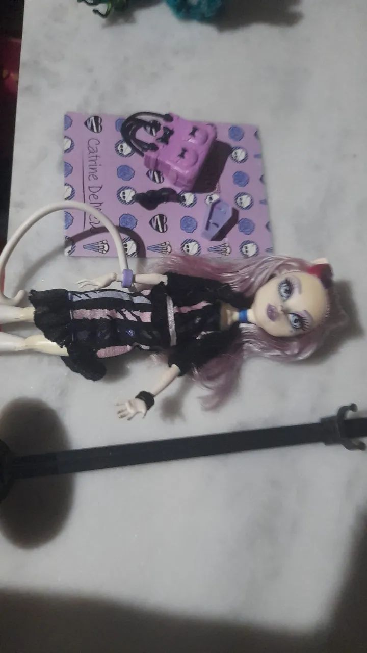 Vendo lote de Monster high ( não vendo separado) - Foto 5