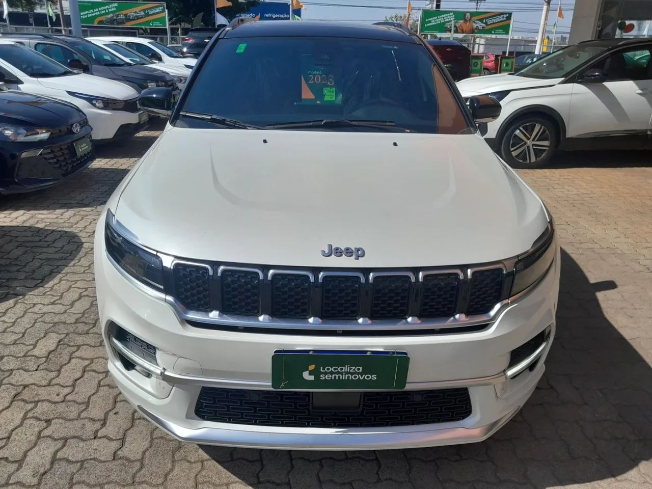 Jeep Commander Overland T270 1.3 TB Flex Aut., foto 8 de 12