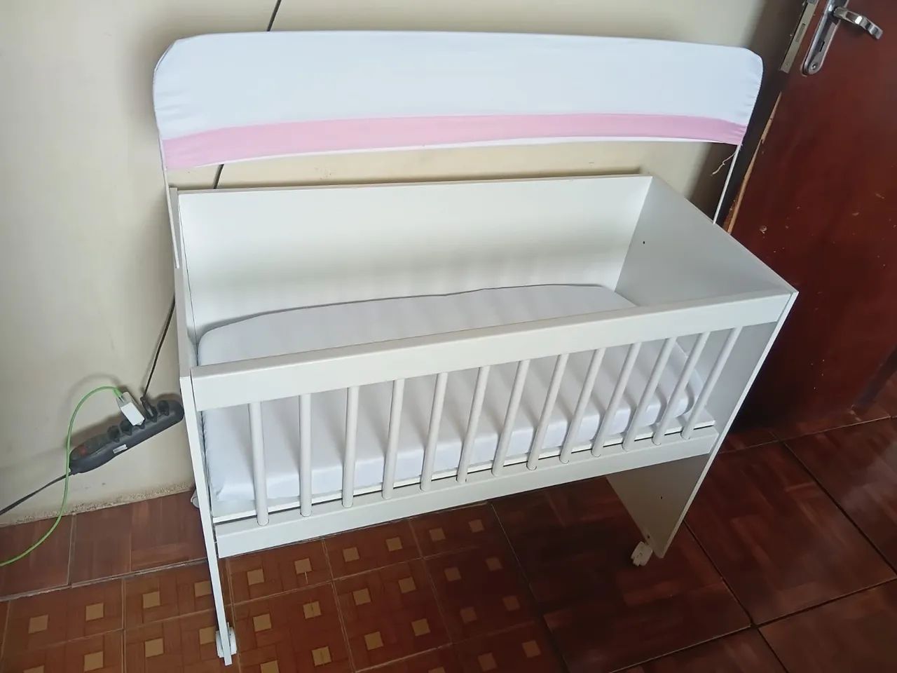 Vendo mini berço com colchão  - Foto 2