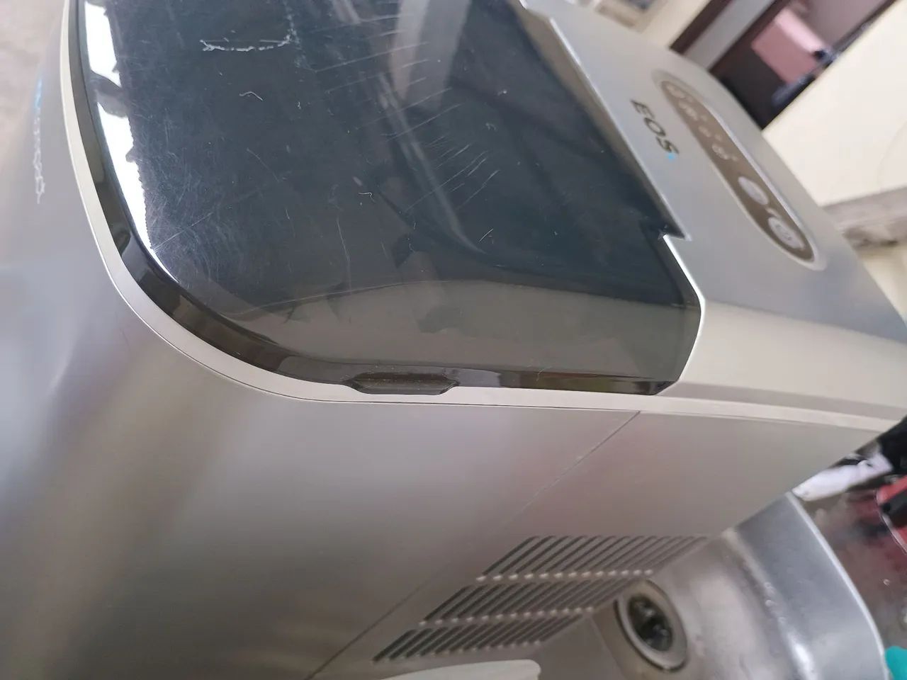 Máquina de fazer gelo R$ 350,00 - Foto 3