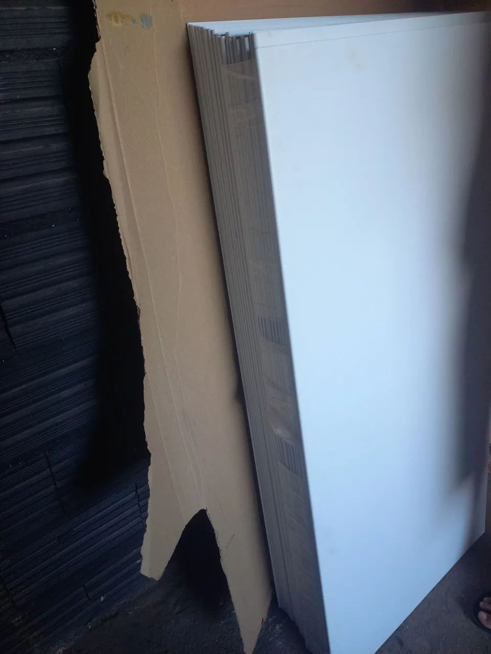 VENDE SE PLACA DE FORRO DE PVC - Foto 4