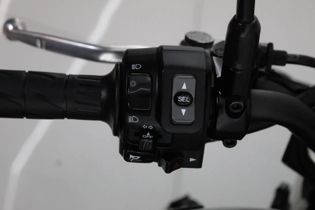 史 ページ Kawasaki 650 SE ABS 2025 - 1516683199 | OLX