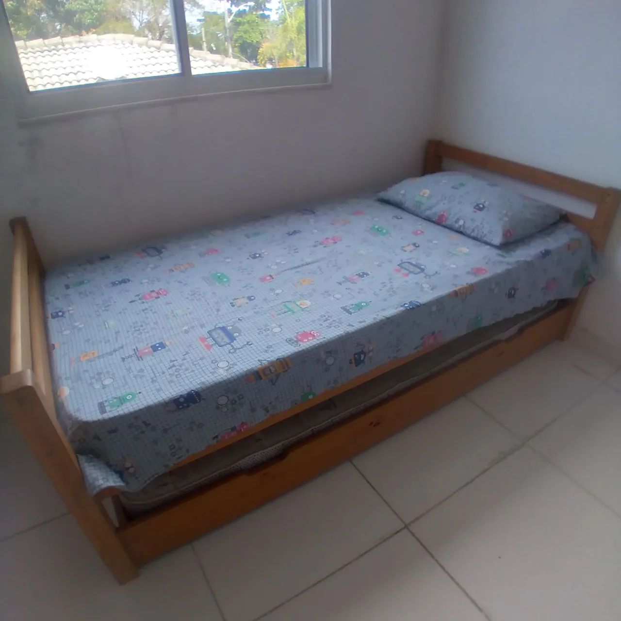 Cama solteiro de madeira - Foto 2
