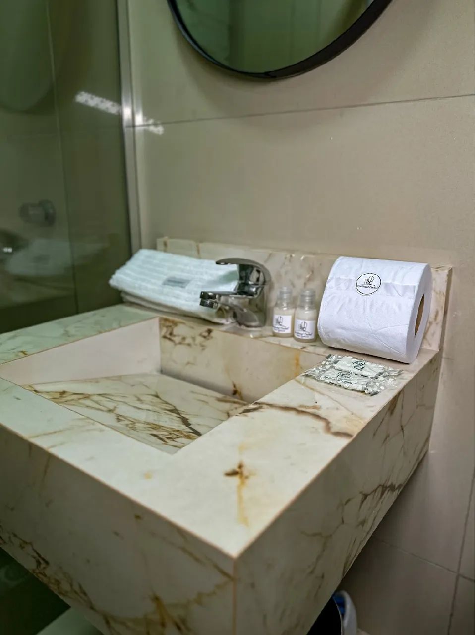 Apartamentos e Suítes Mobiliados para Locação ? - Foto 5