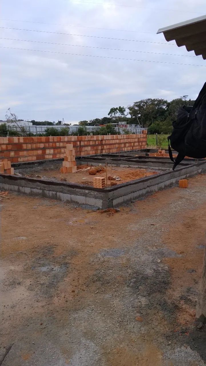 Sou construtor estou disponível 