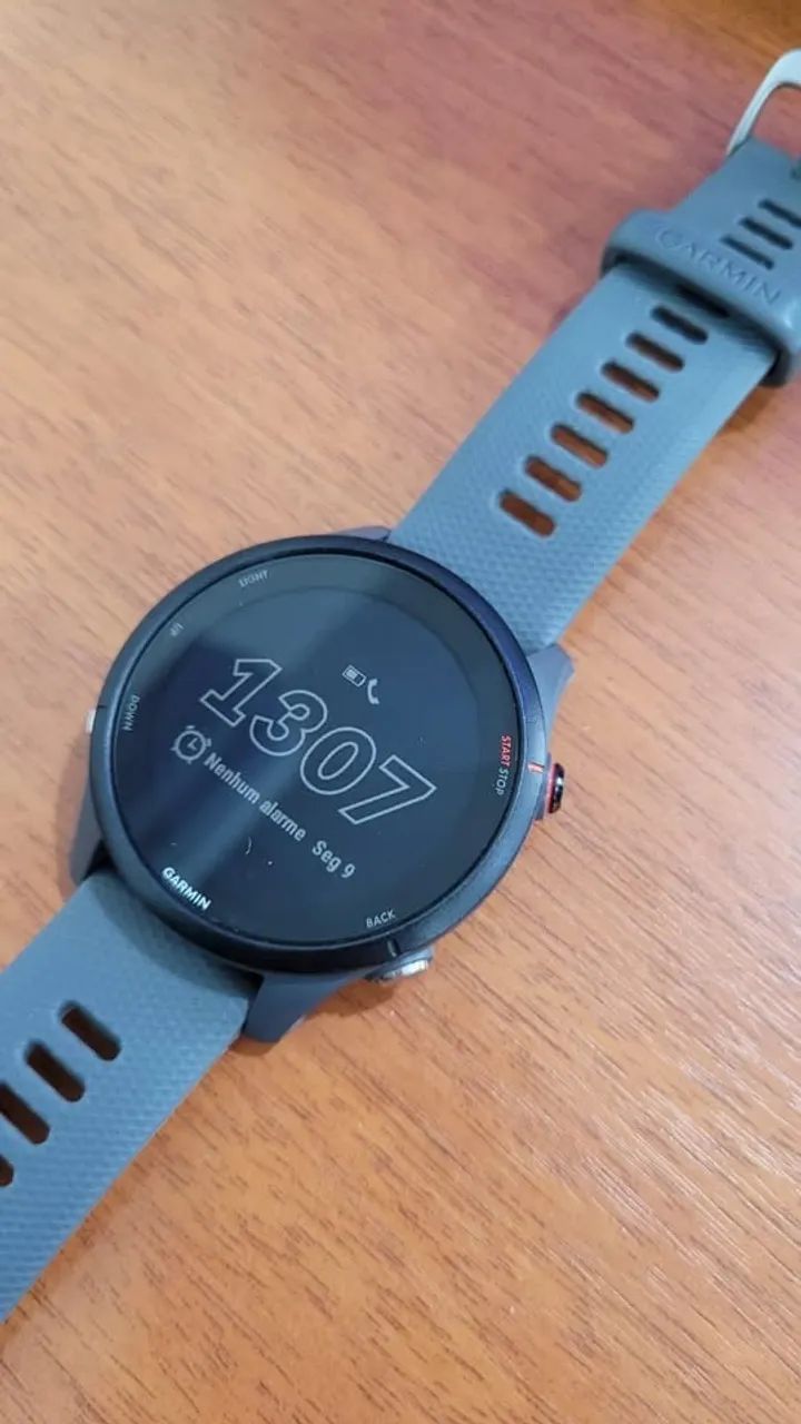 Relógio Smartwatch Garmin Forerunner 255