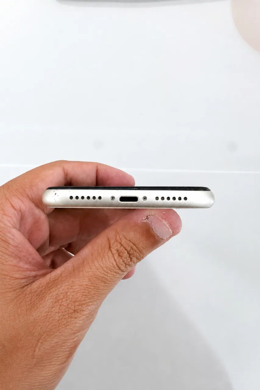 iPhone 11 64GB - Impecável - Tudo Funcionando Perfeitamente! - Foto 3