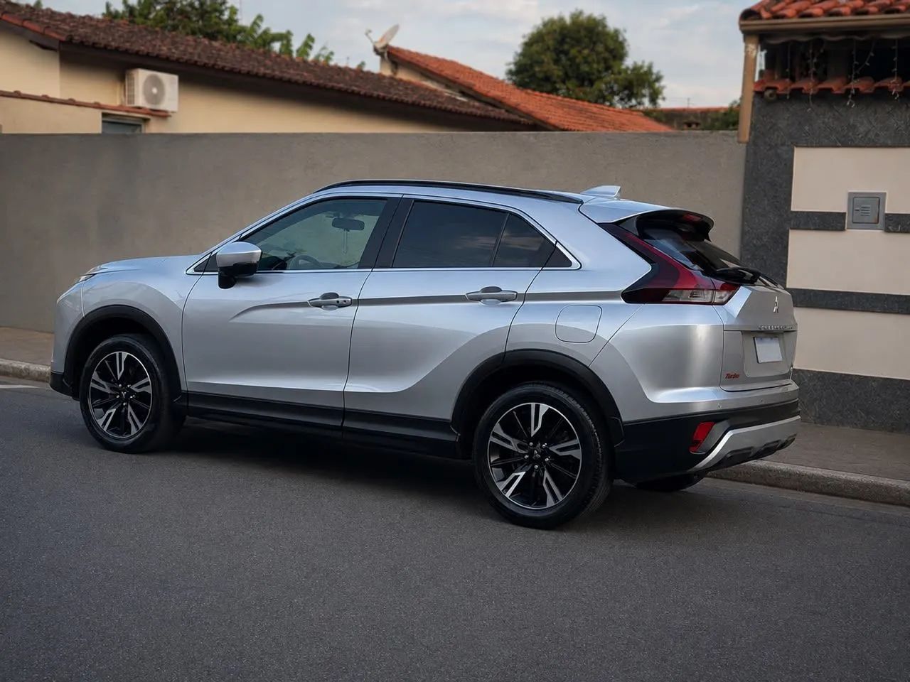 Mitsubishi Eclipse Eclipse Cross HPE 1.5 16V TB 165cv Aut. 2023