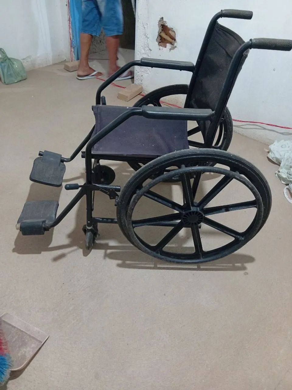 Cadeira de rodas  - Foto 2