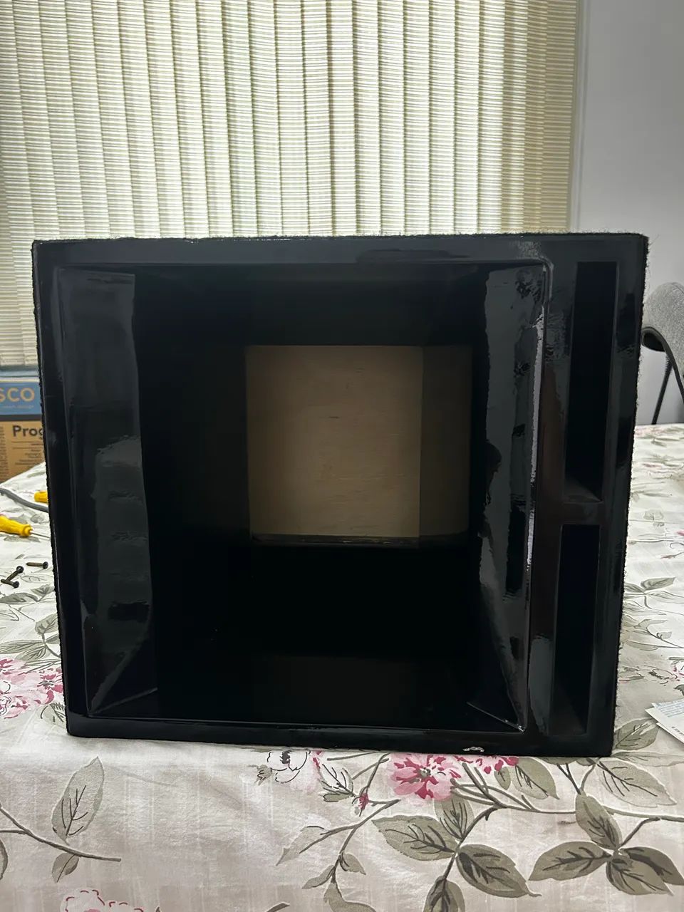 Caixa de médio grave 12 polegadas 