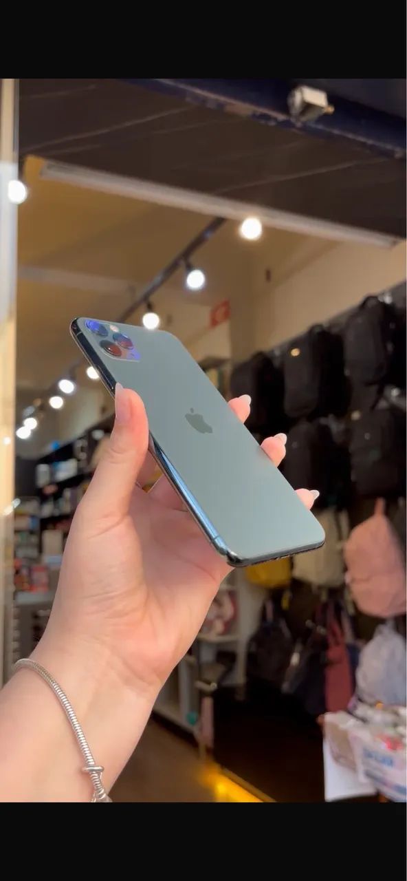 iPhone 11 Pro Max - Foto 2