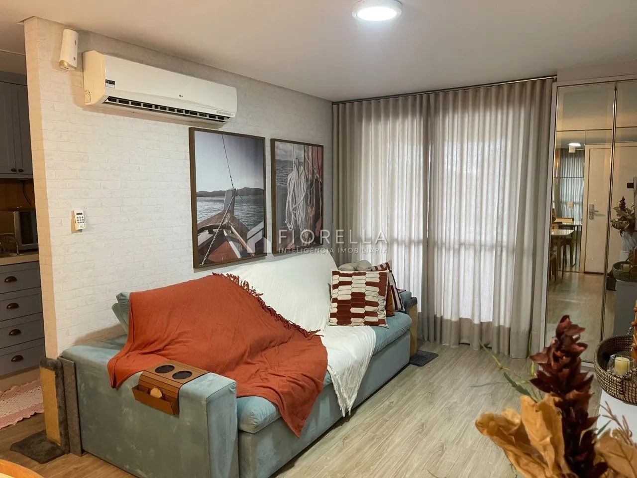 Apartamento com 02 dormitórios e 01 vaga no bairro Kobrasol, São José. - Foto 4