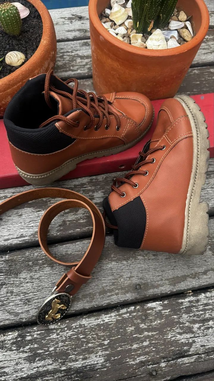 Bota 32 + cinto cowboy  - Foto 3