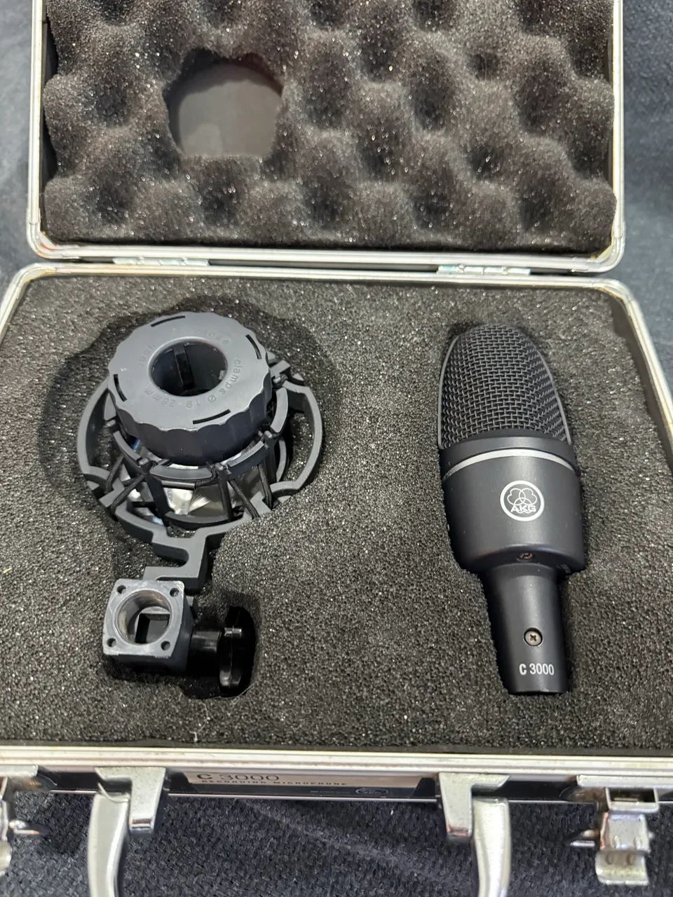 Microfone Condensador AKG C3000