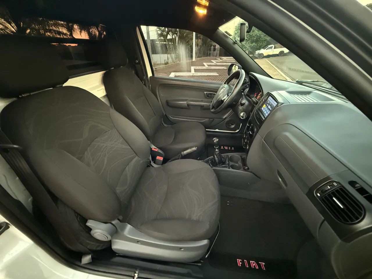 Fiat Strada Working Hard 1.4 Fire Flex 8V CS 2019 - Foto 3