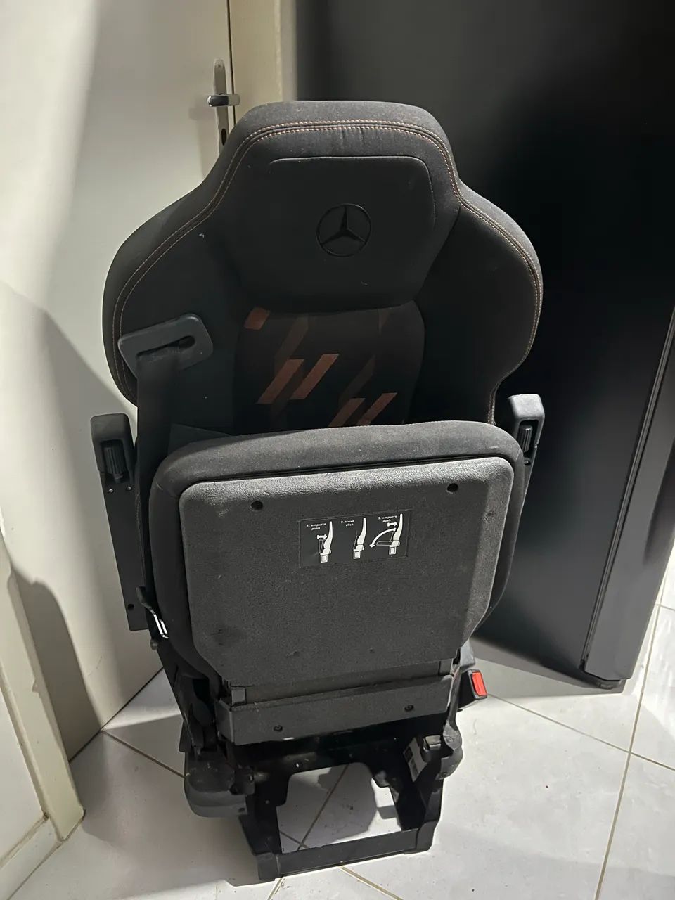 Banco Passageiro Mercedes Atego 1418 1719 2425 Original  - Foto 5